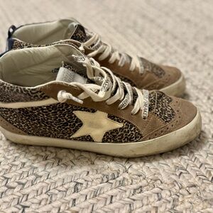Golden Goode Mid star size 37